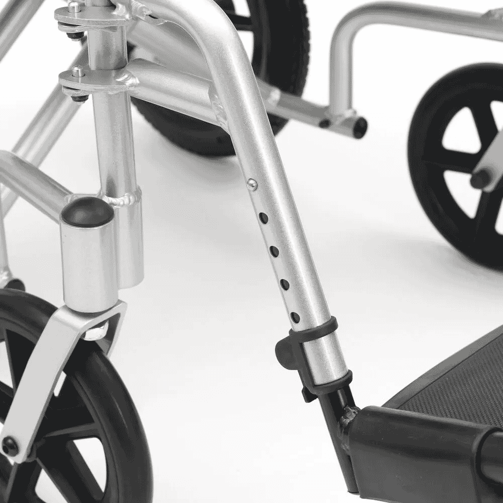 1938_c9dcc7db e184 4b37 8106 7d220dc3e4c6