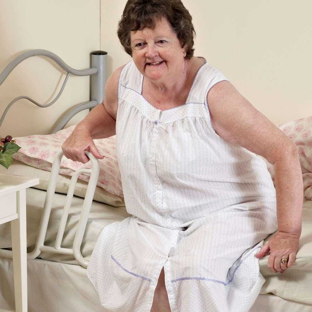 2 In 1 Adjustable Width Bed Stick