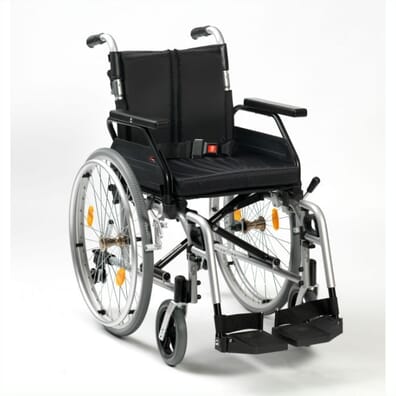 XS2 Self Propelled Wheelchair
