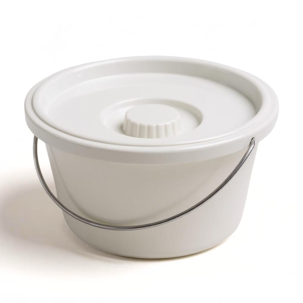 7.5 Lidded Commode Pan