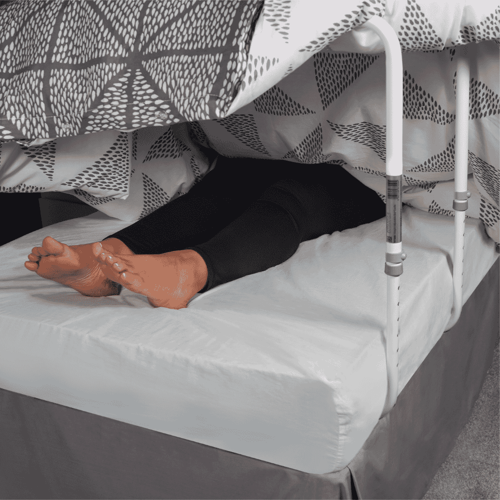 adjustable blanket cradle in use