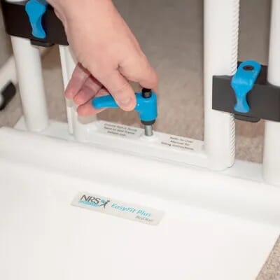 adjusting the easyfit plus bed rail