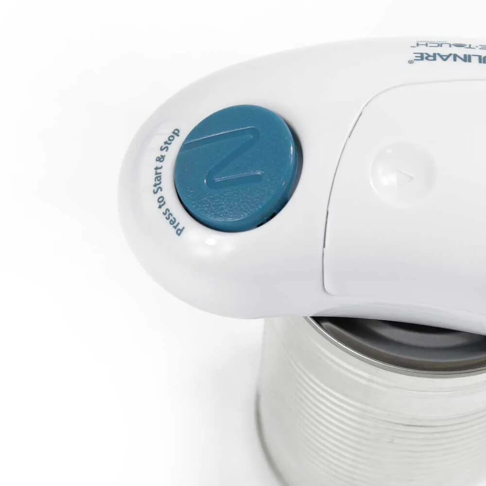 auto can opener close up