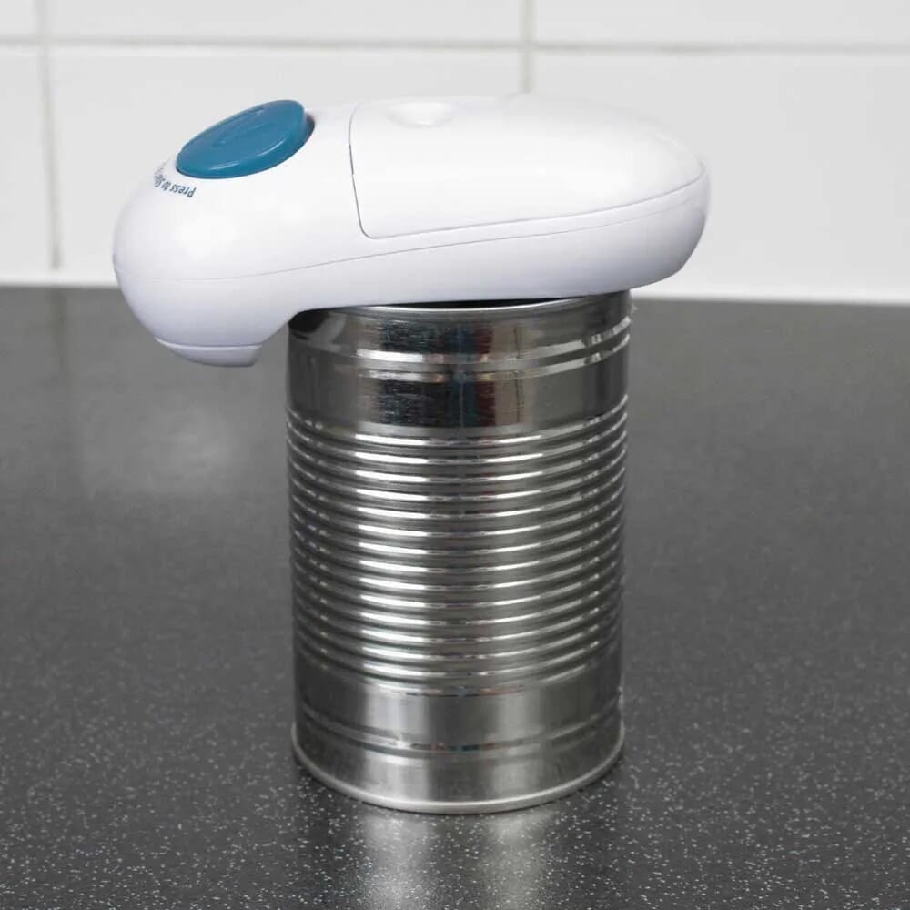 auto can opener side