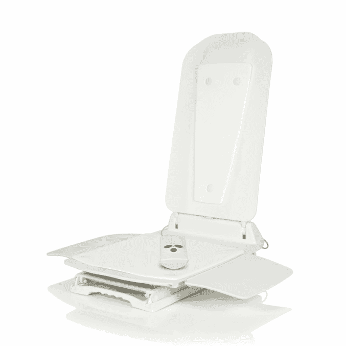 bathmaster deltis bathlift complete with white covers uk