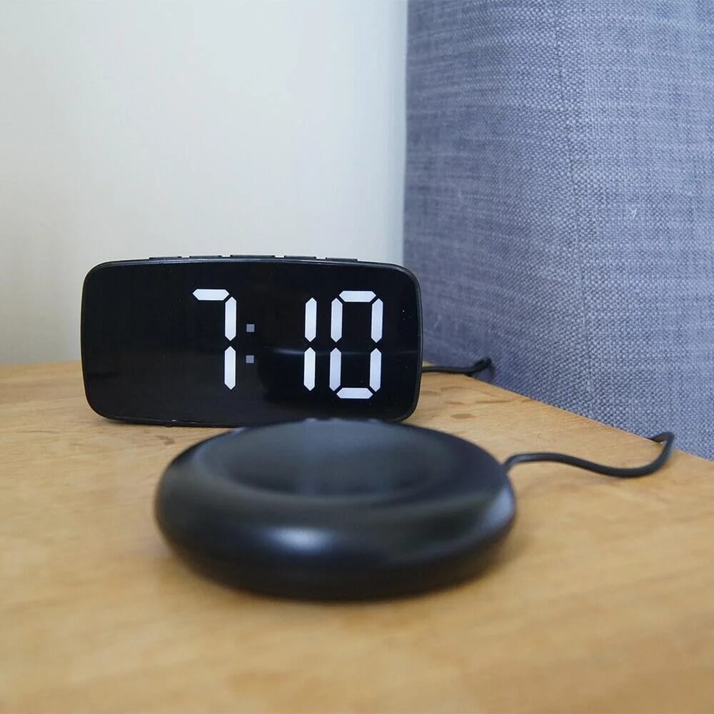big digit clock with vibration alarm pad 1