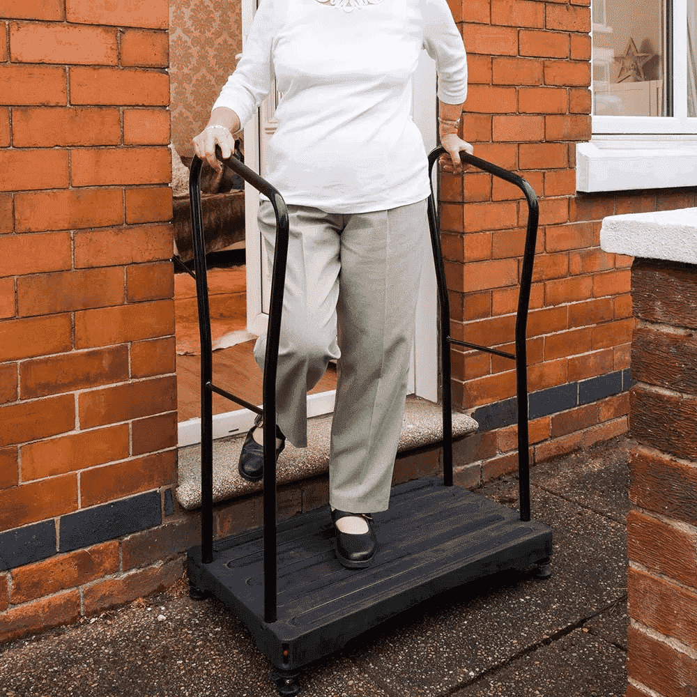 bigfoot half step support handle lifestyle