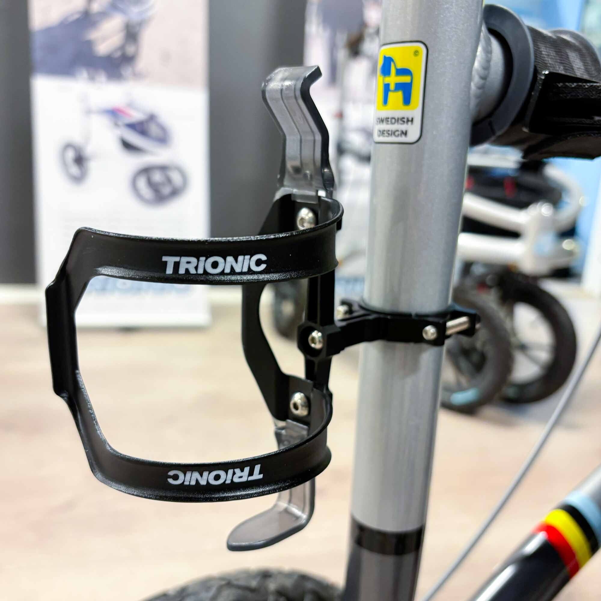 bottle holder for velopeds on frame