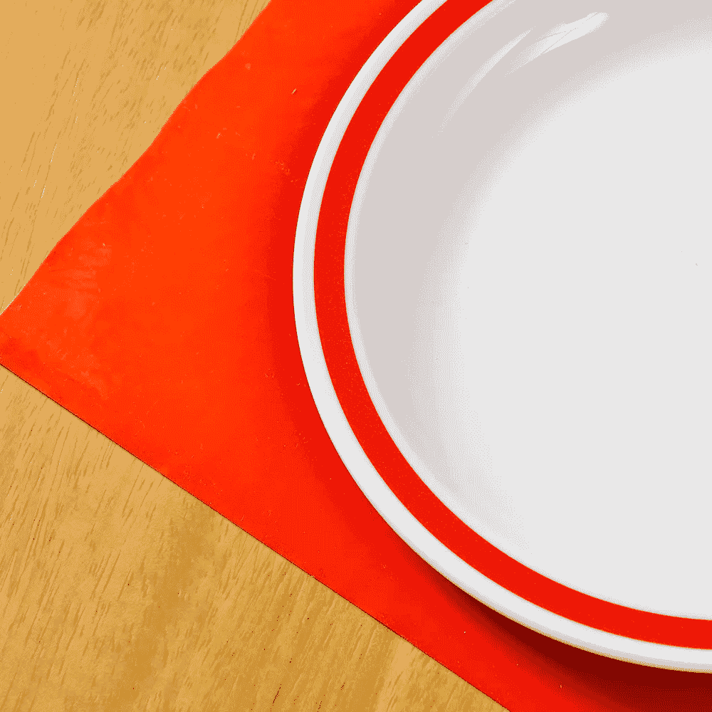 bright red rim plate kitchen aid