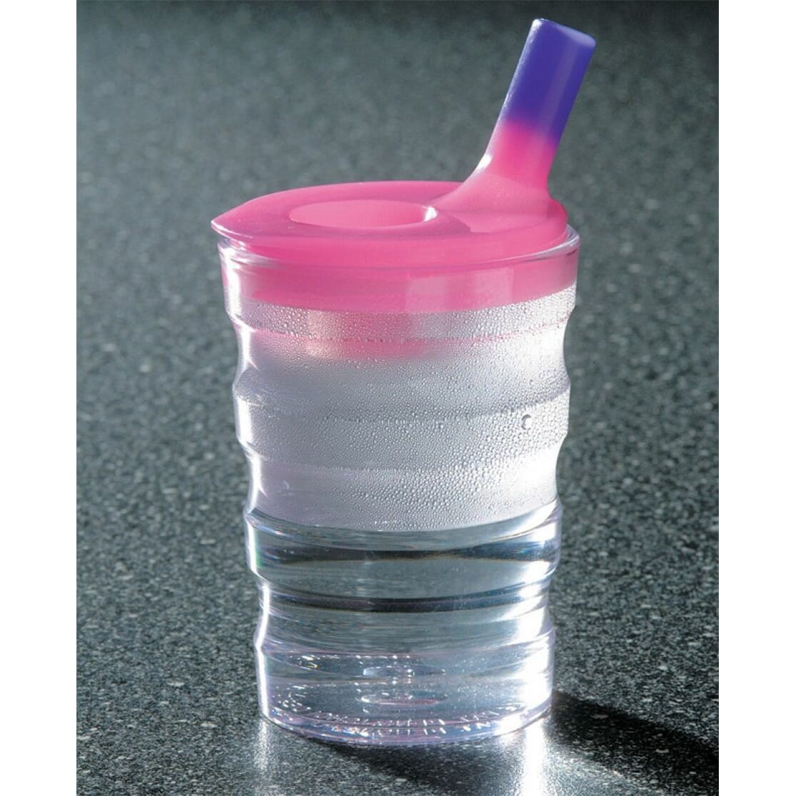 cup with temperature regulated lid1