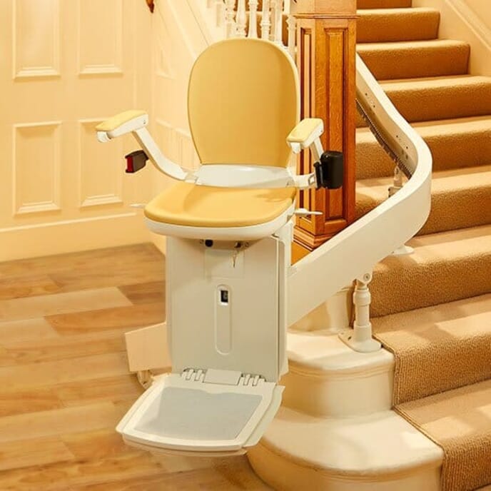 curved stairlift