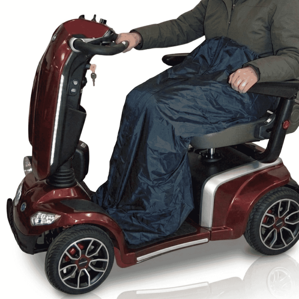 deluxe mobility scooter cosy close up