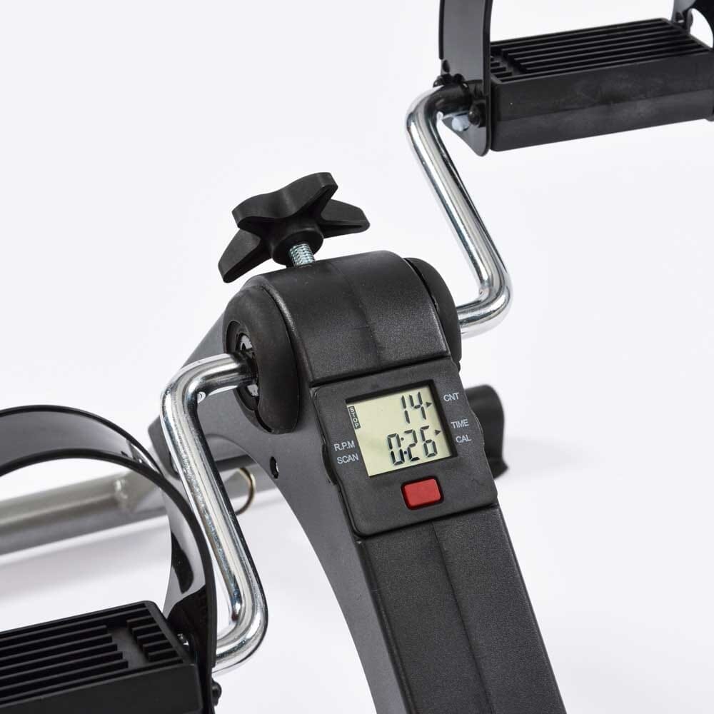 digital display pedal exerciser detail