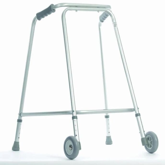 domestic frame with wheels handgrip height 35 38 inch