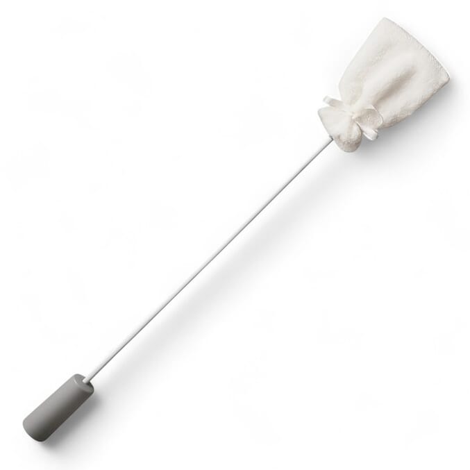 easy grip long handled toe washer