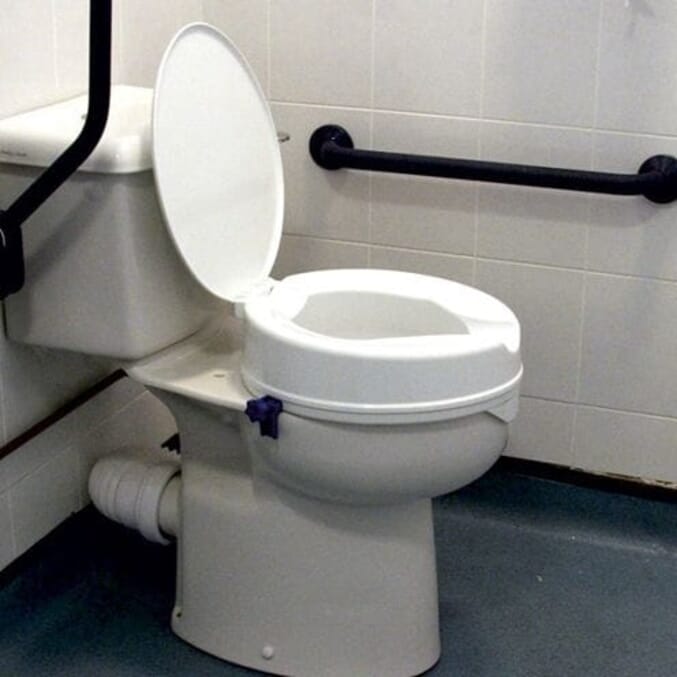 economy raised toilet seat with lid