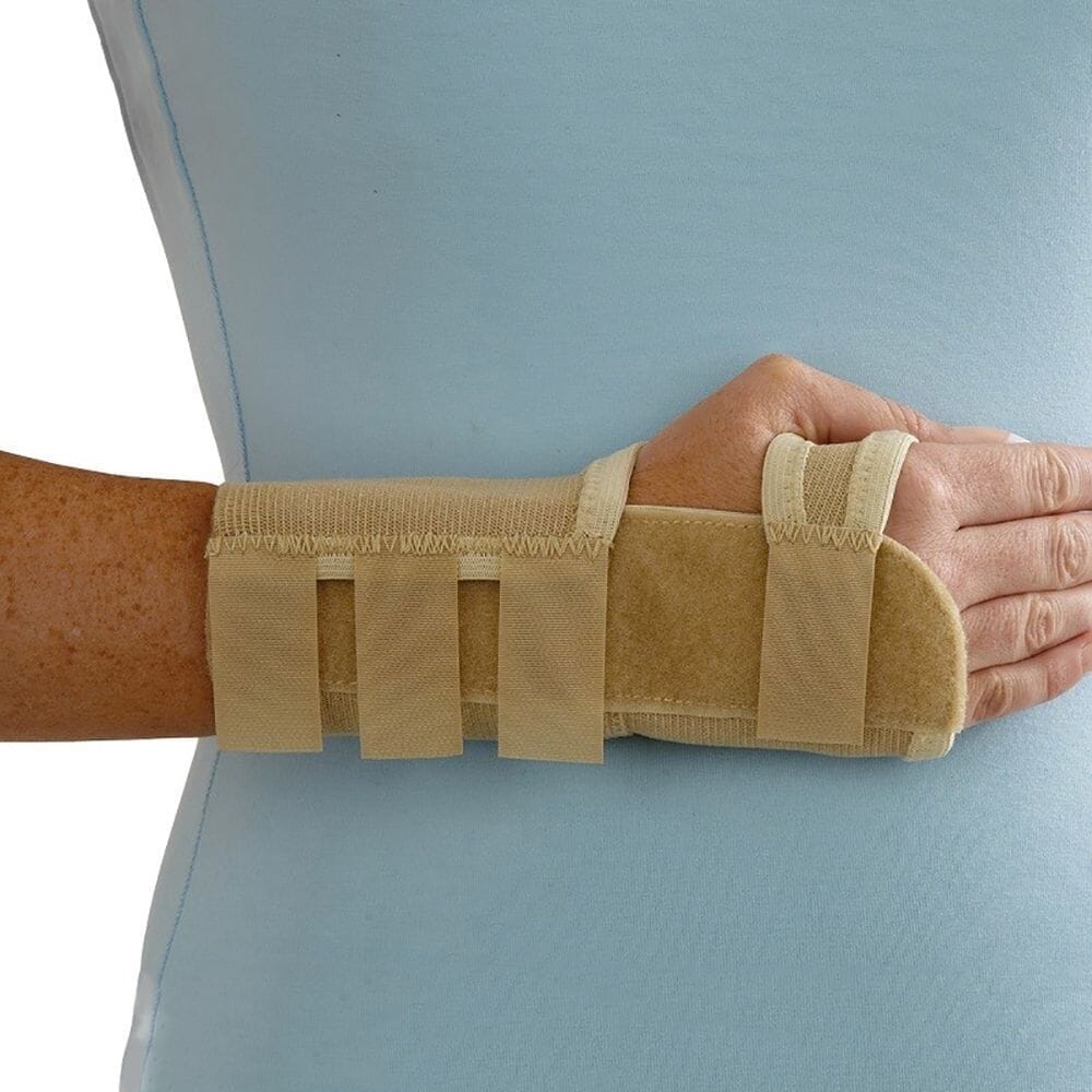 View Elastic Wrist Splint Medium Left information