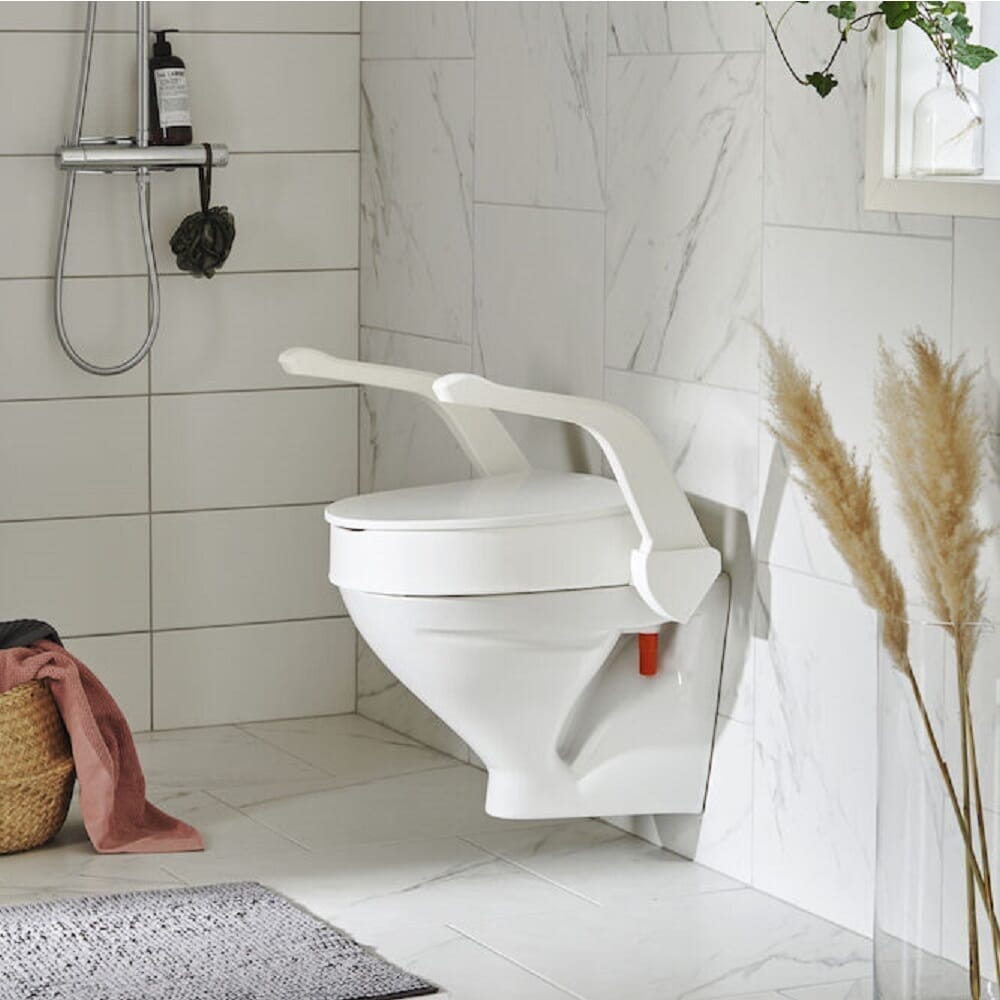 etac my loo raised toilet with arms 10cm
