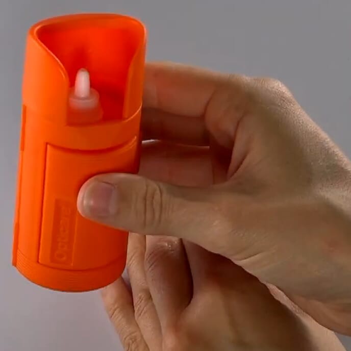 eye drop dispenser orange