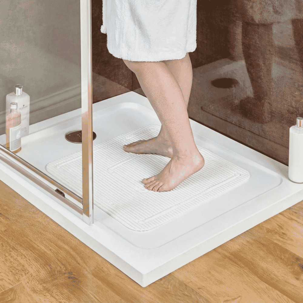 foam shower mat in shower