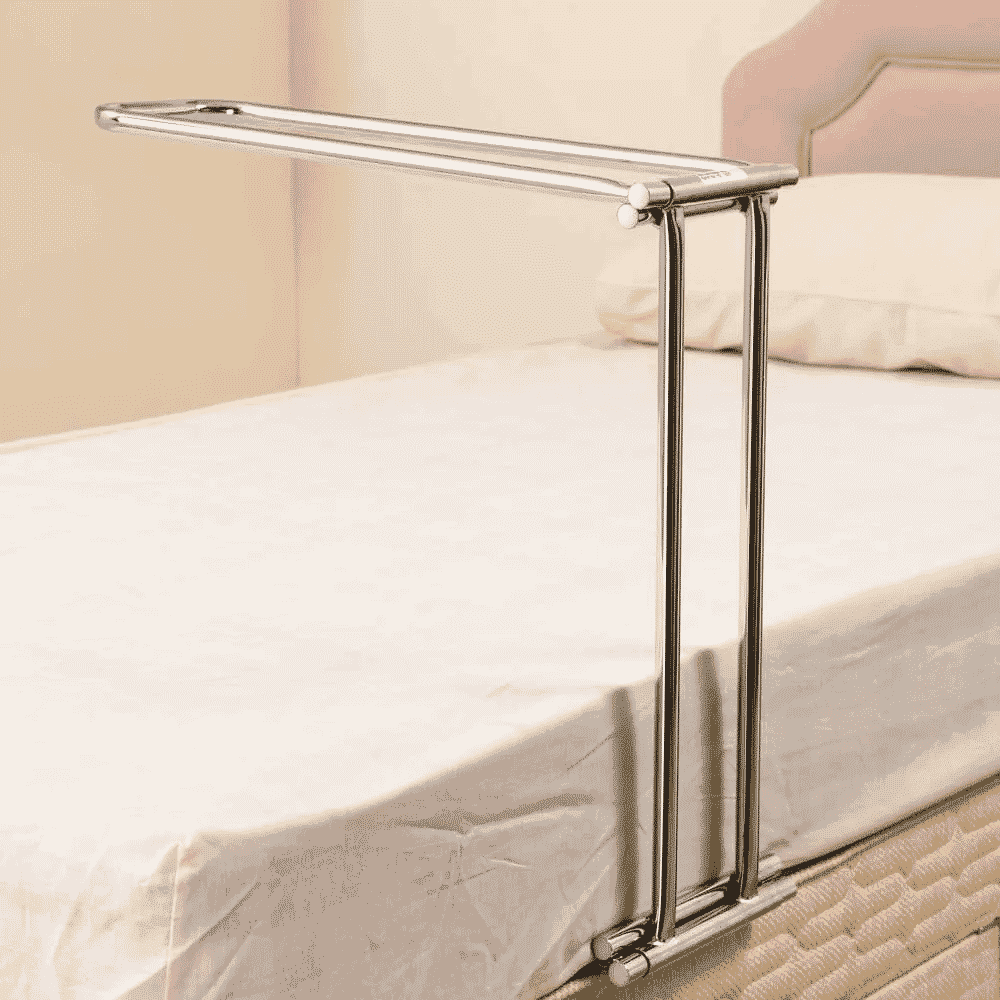 folding blanket cradle close up