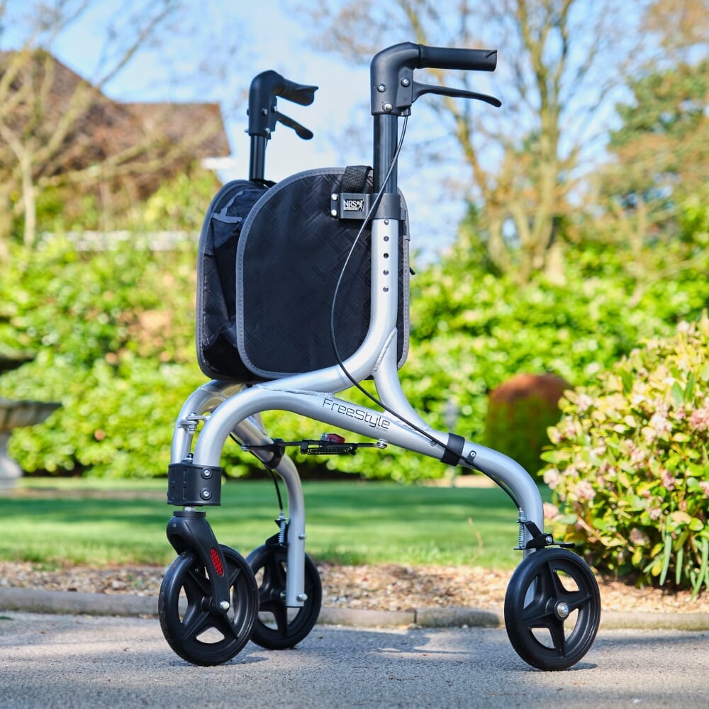 freestyle luxury 3 wheel rollator lifestyle