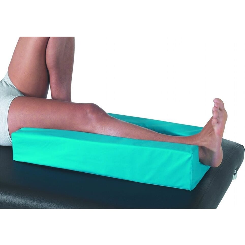 harley designer leg trough in use