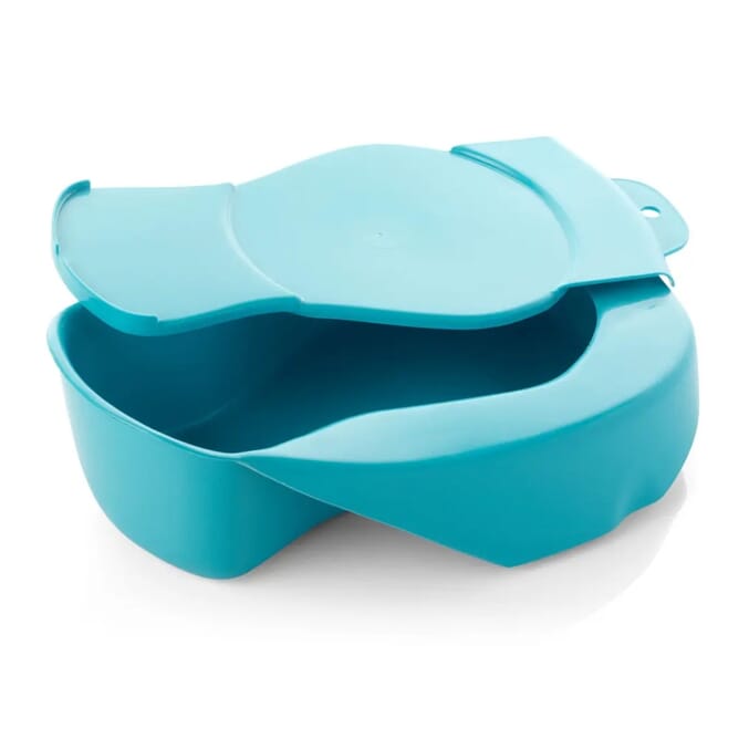 hospital bedpan with lid