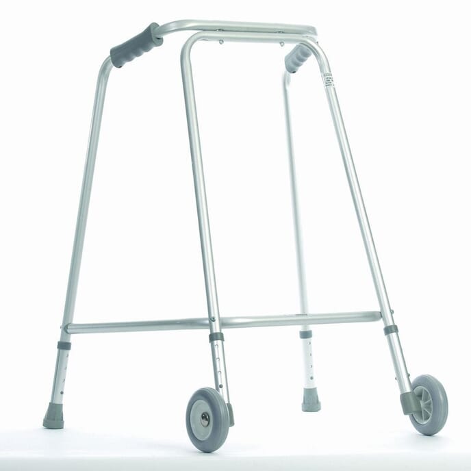 hospital frame with wheels 31 34 inch handgrip height