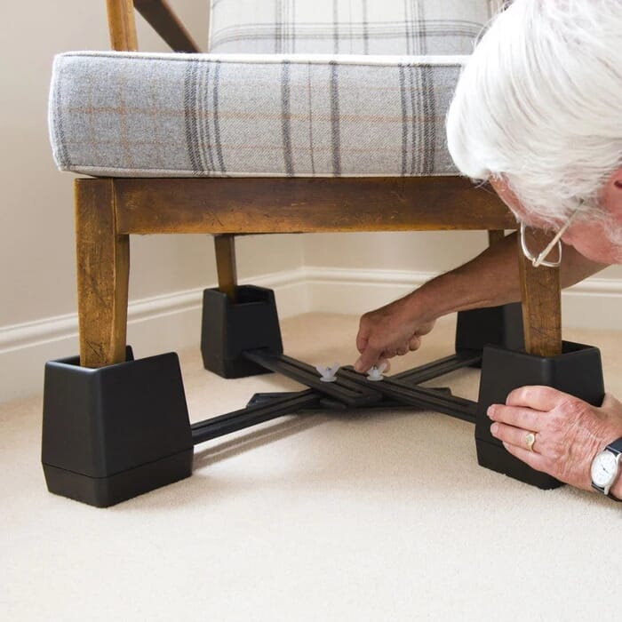 langham linked chair raiser detail