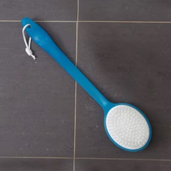 long handled bath brush