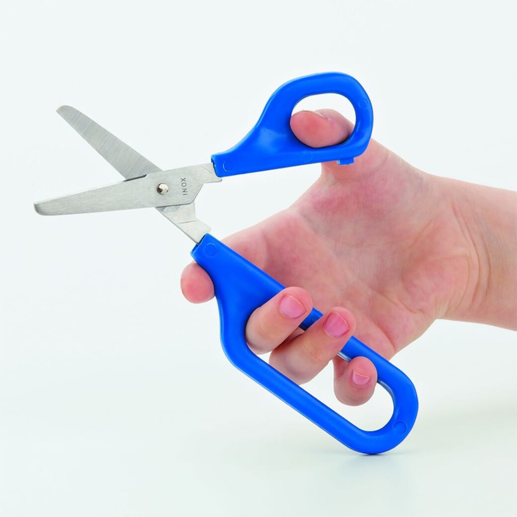 Long Loop Handle Easi Grip Scissors :: loop handle scissors help