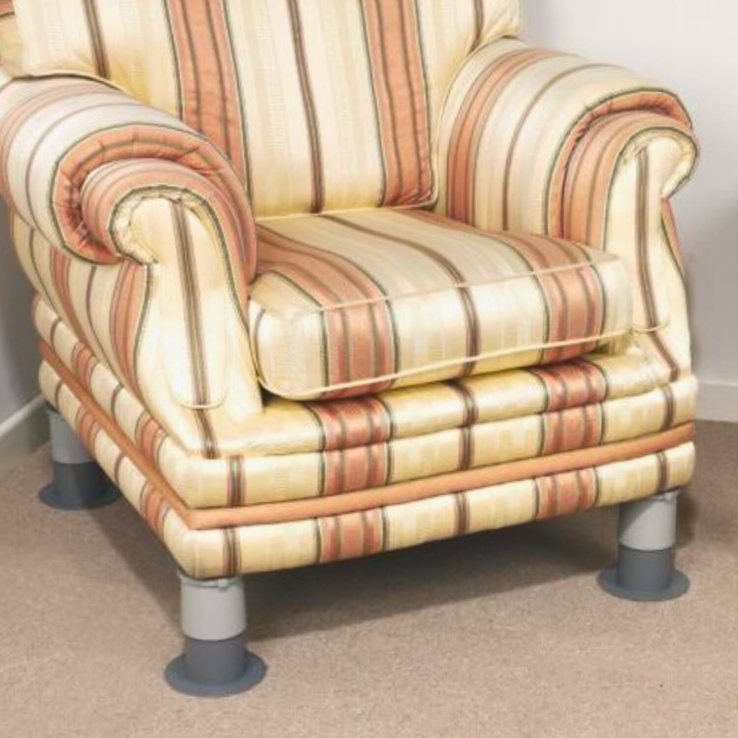 medeci chair raisers on chair