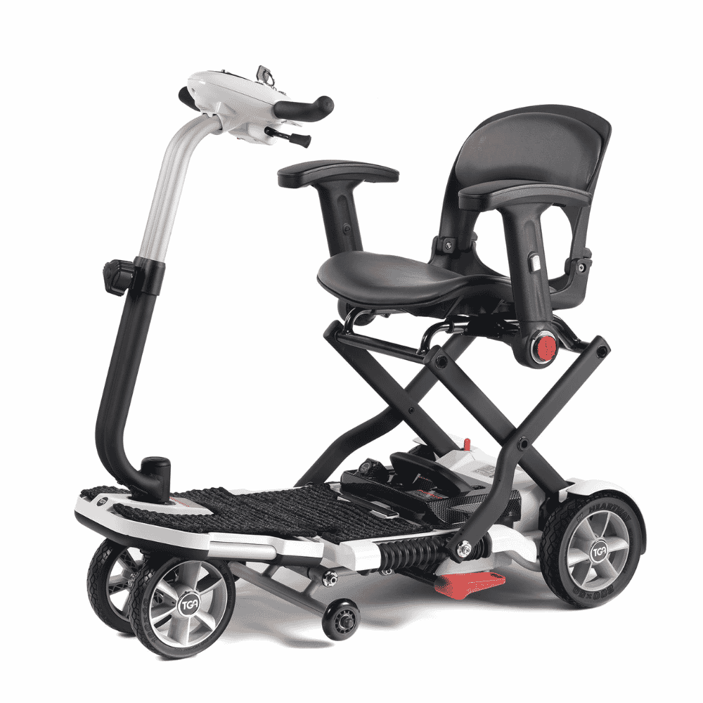 minimo folding mobility scooter white