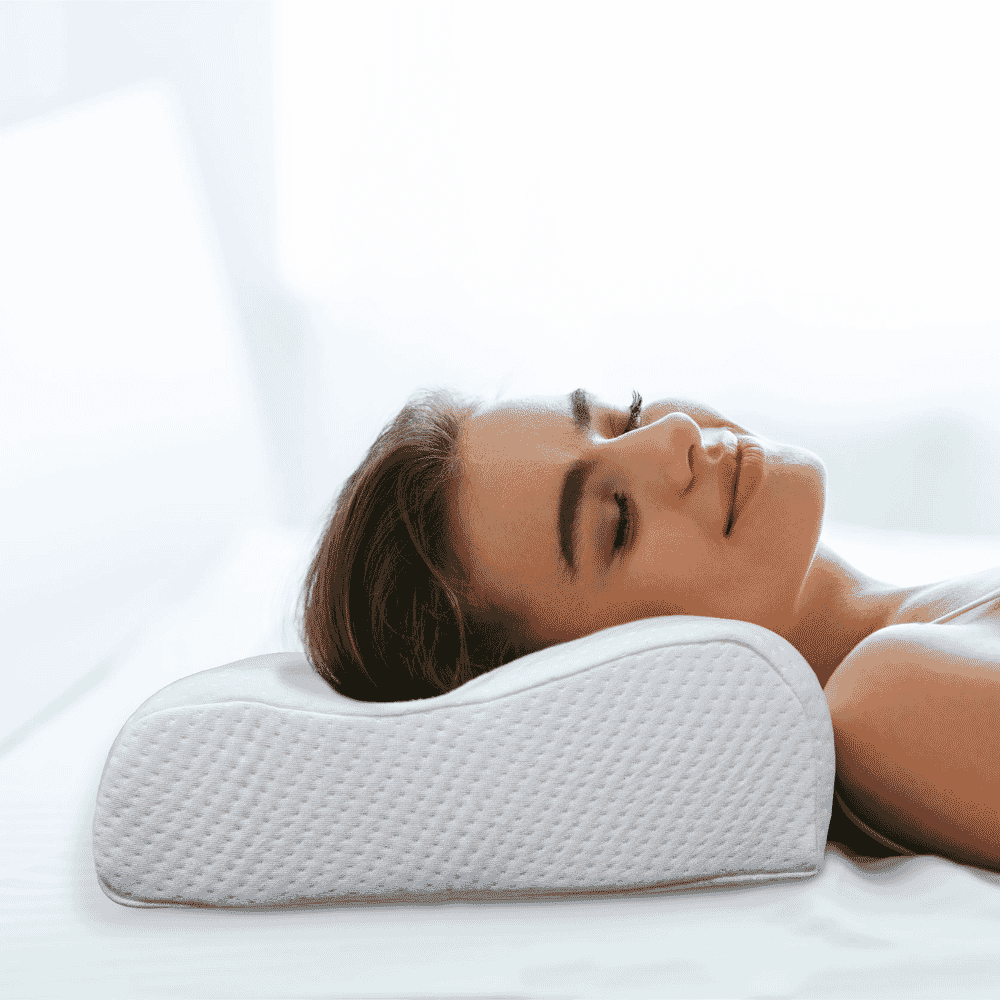 moulded gel memory foam pillow in use