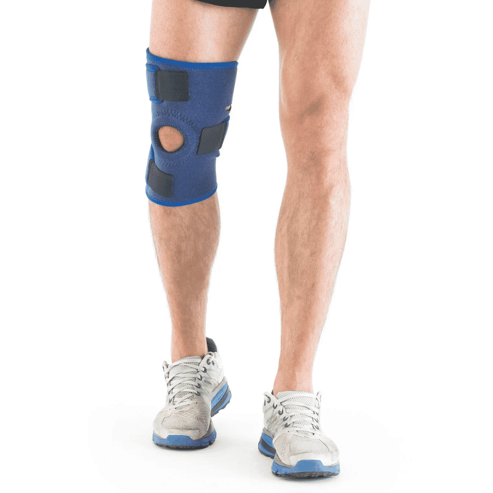 neo g open knee support on model