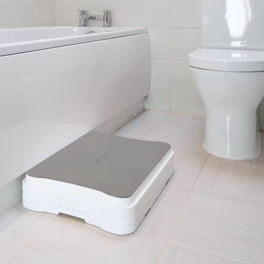 nuvo adjustable bath step next to bath