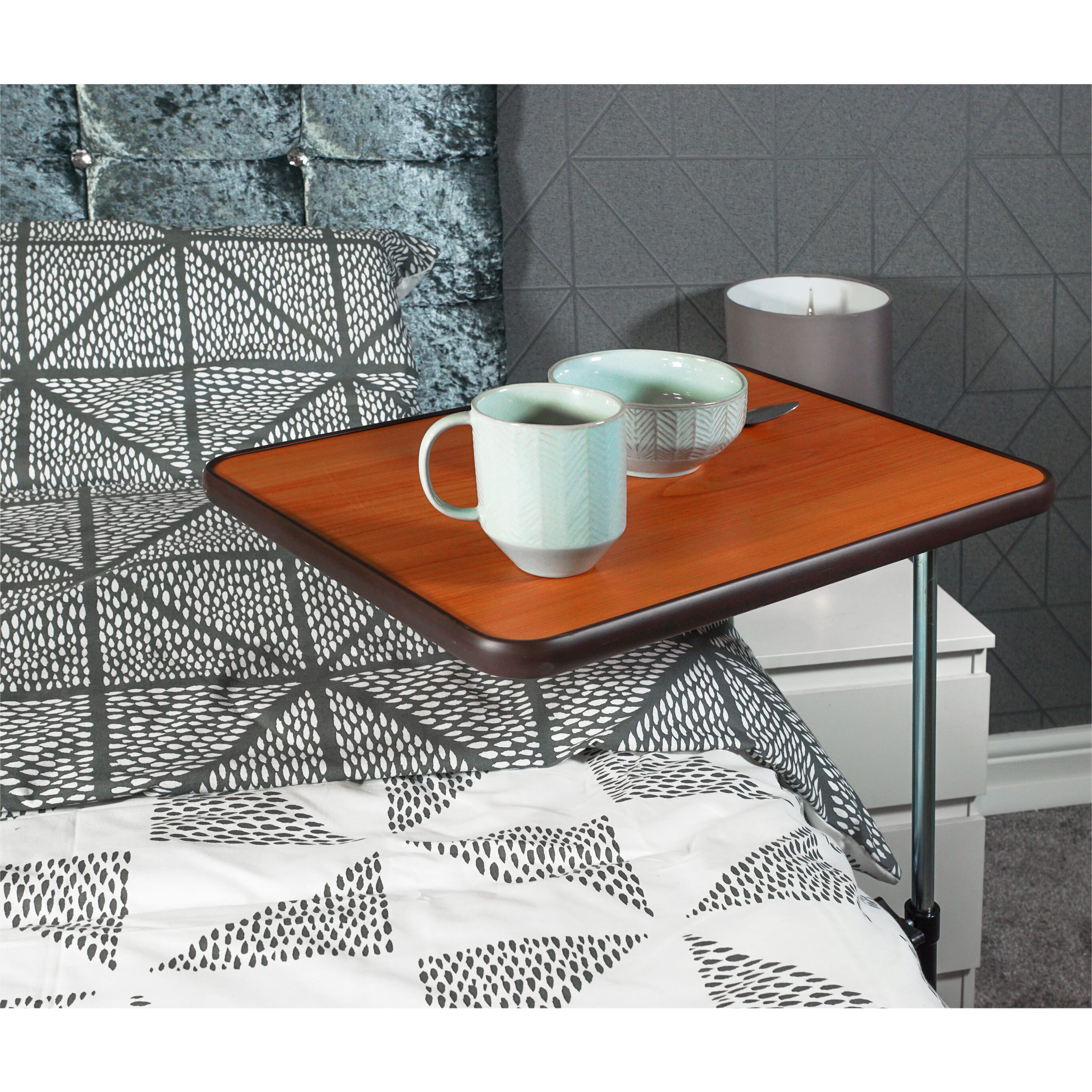 overbed table 2 or 4 castor 4