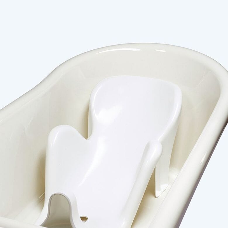 penguin bath seat in bath