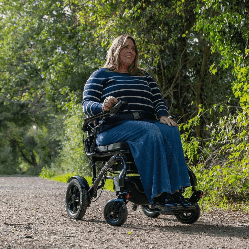 photon hd carbon fibre electric wheelchair in use