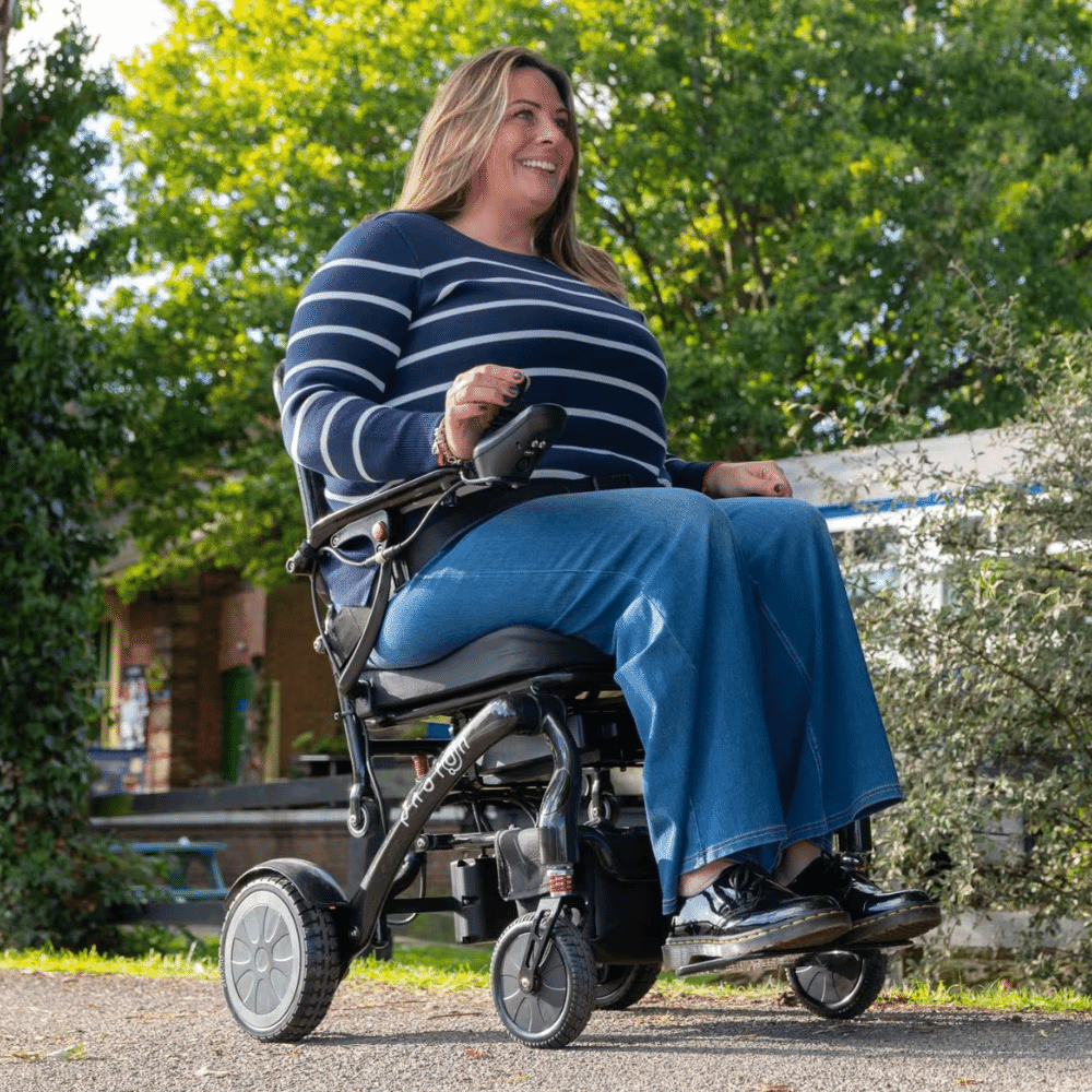 photon lite carbon fibre electric wheelchair in use