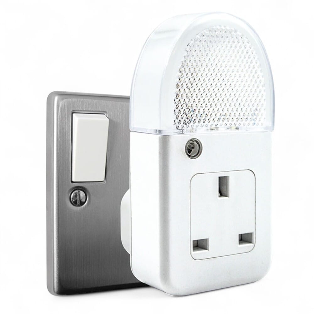 plug through night light in socket