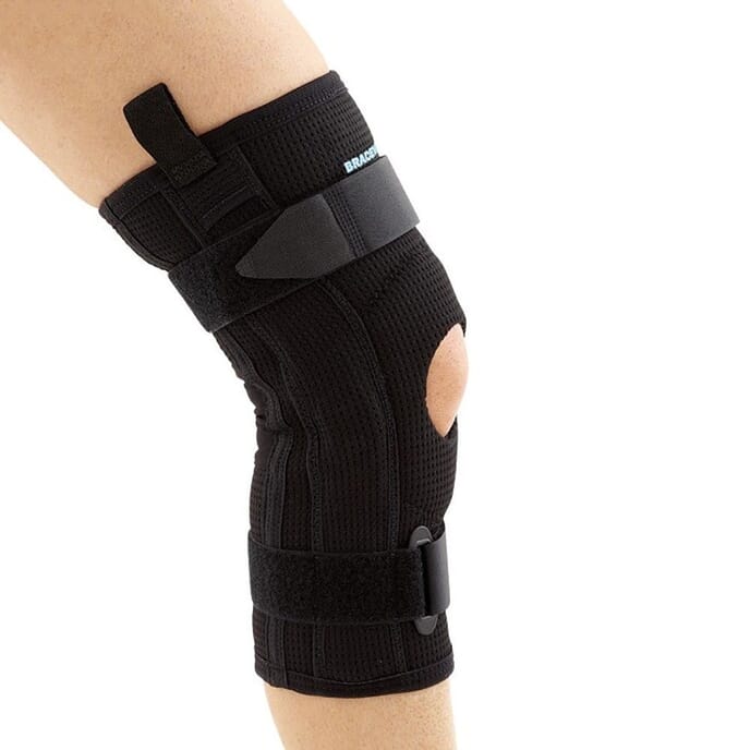 polycentric hinged knee brace