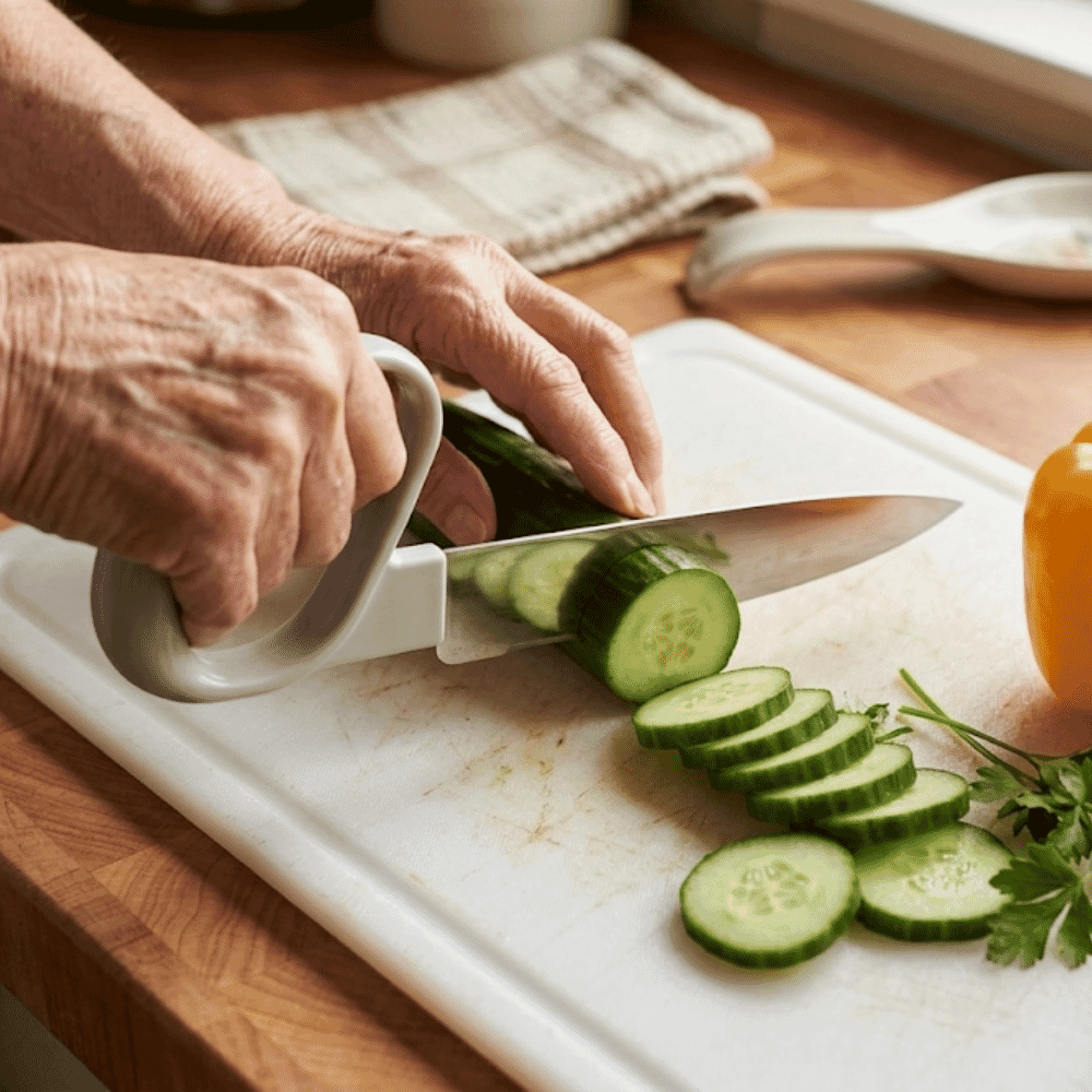 reflex chefs knife in use