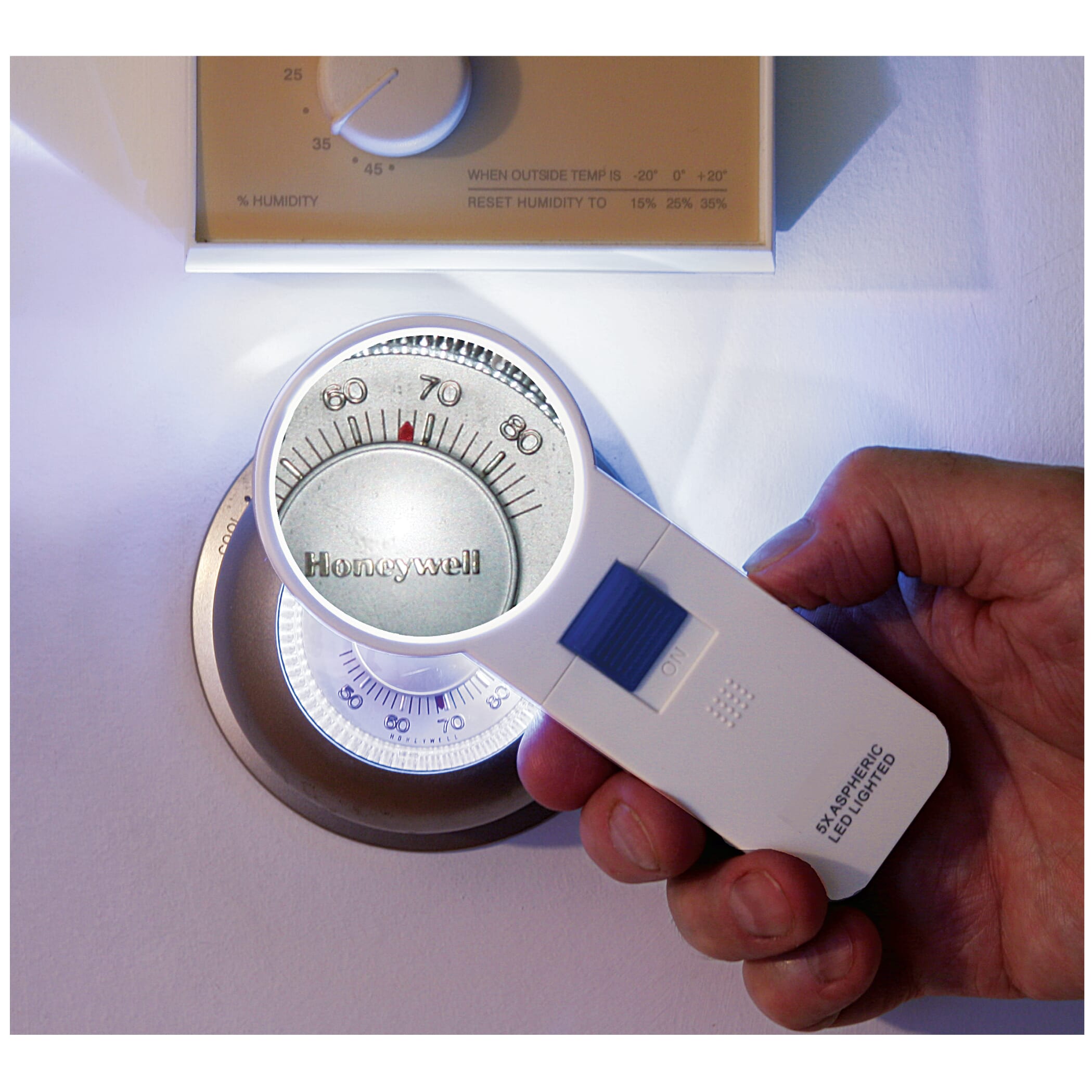 round led magnifying glass 1