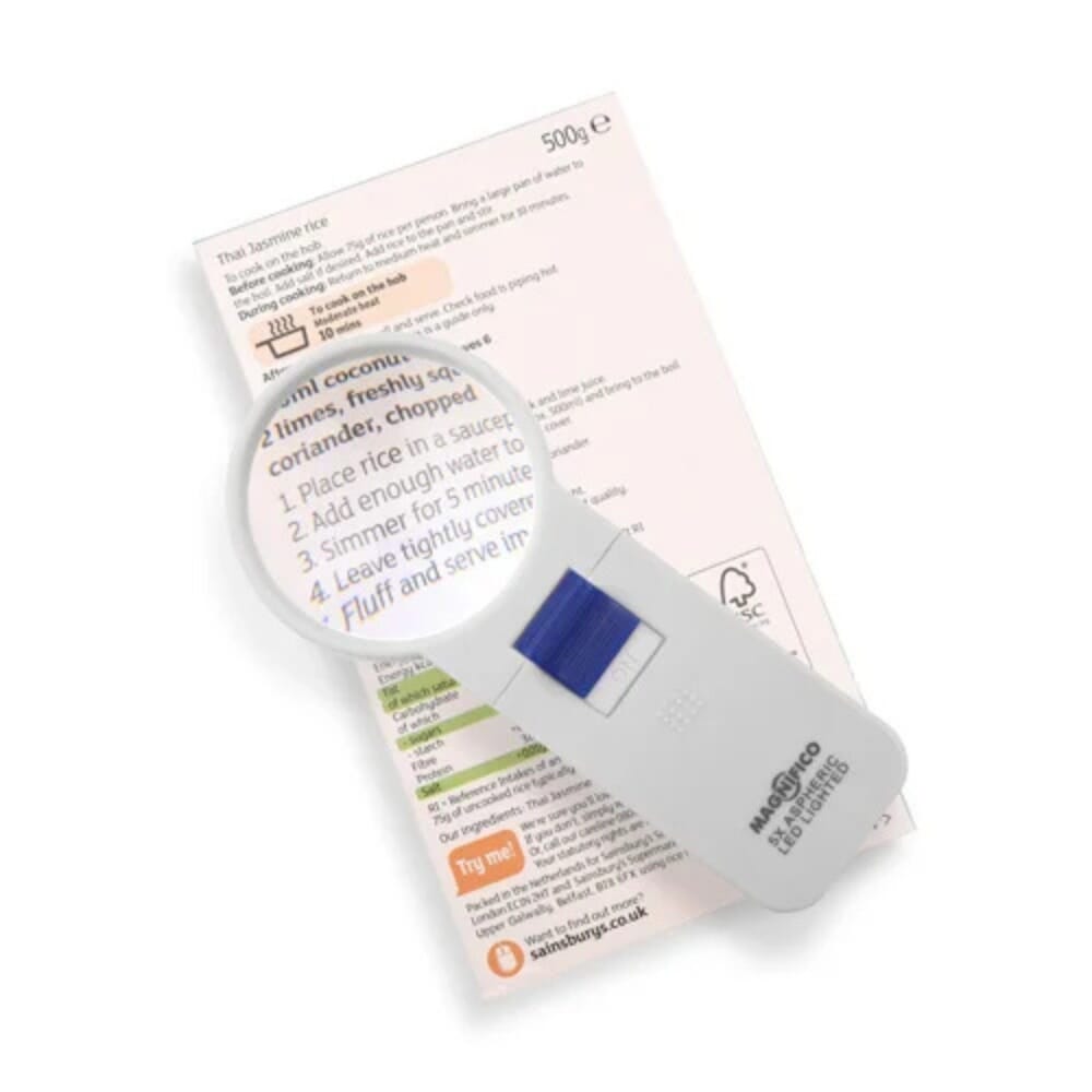 round led magnifying glass in use