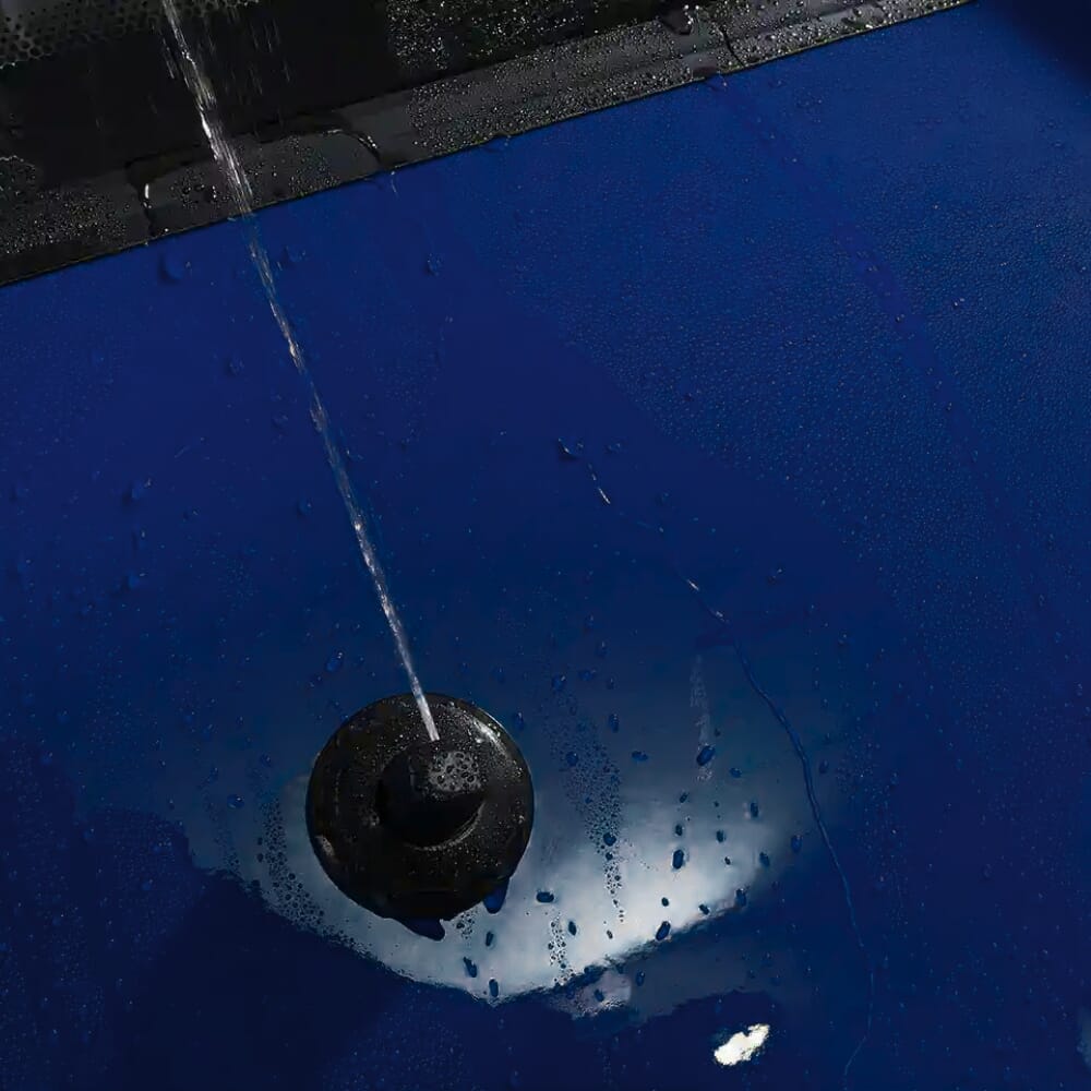 scooterpac cabin car night blue window sprayer