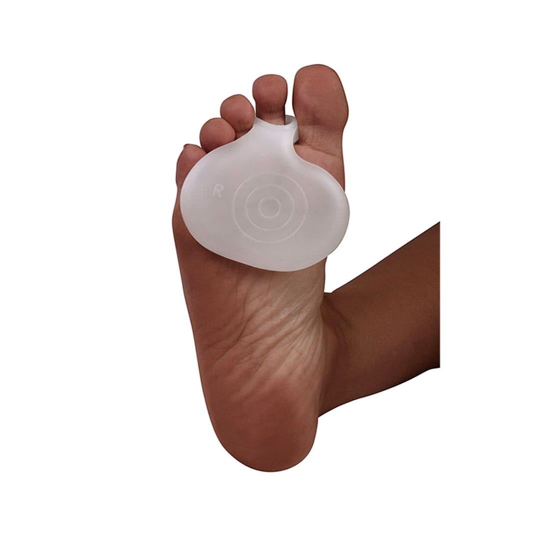 silipos gel metatarsal protective pad shown full under foot