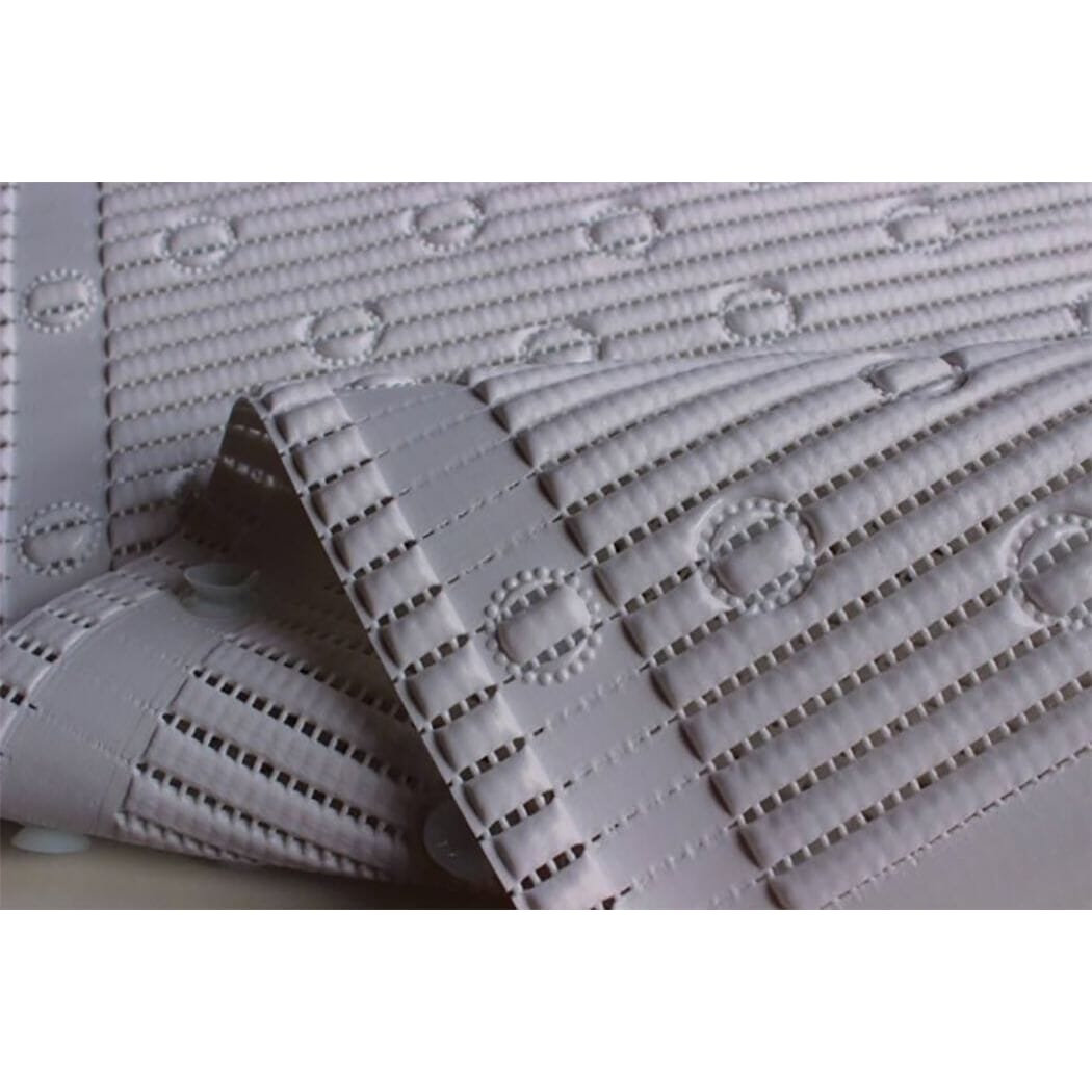 stayput anti slip corner shower mat close up