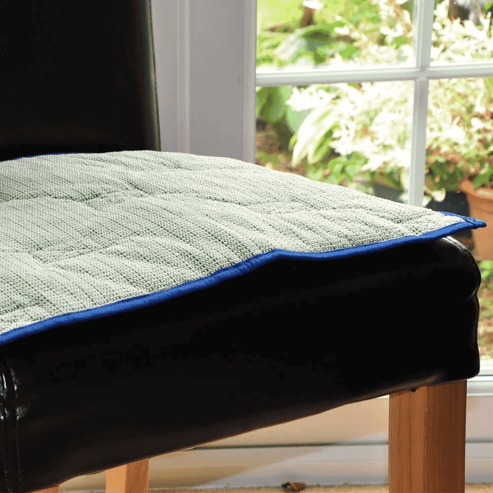 textured cushioned non slip floor mat chair